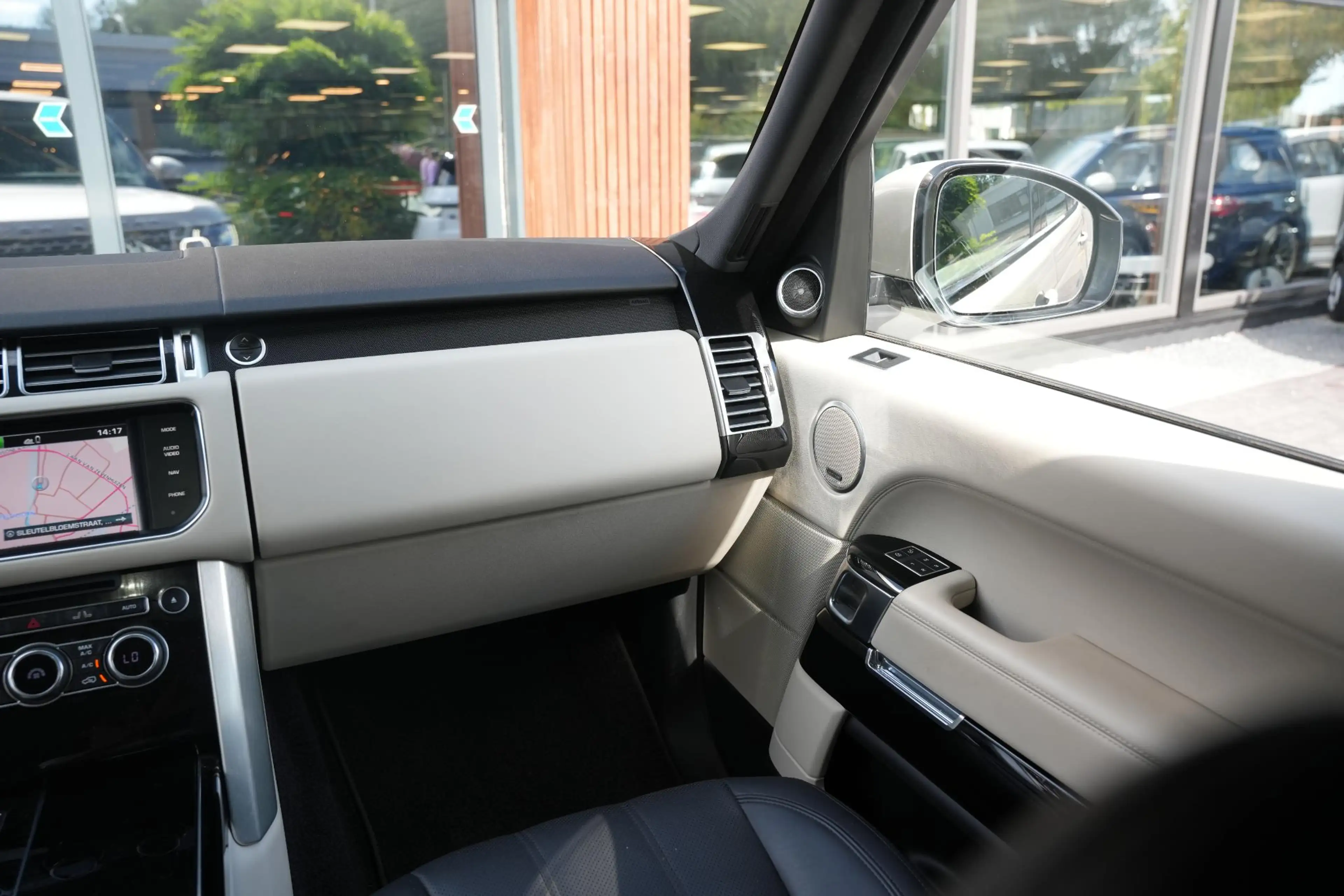 Land Rover Range Rover 3.0 TDV6 Autobiography Panoramadak Meridian Stoelc — photo 30