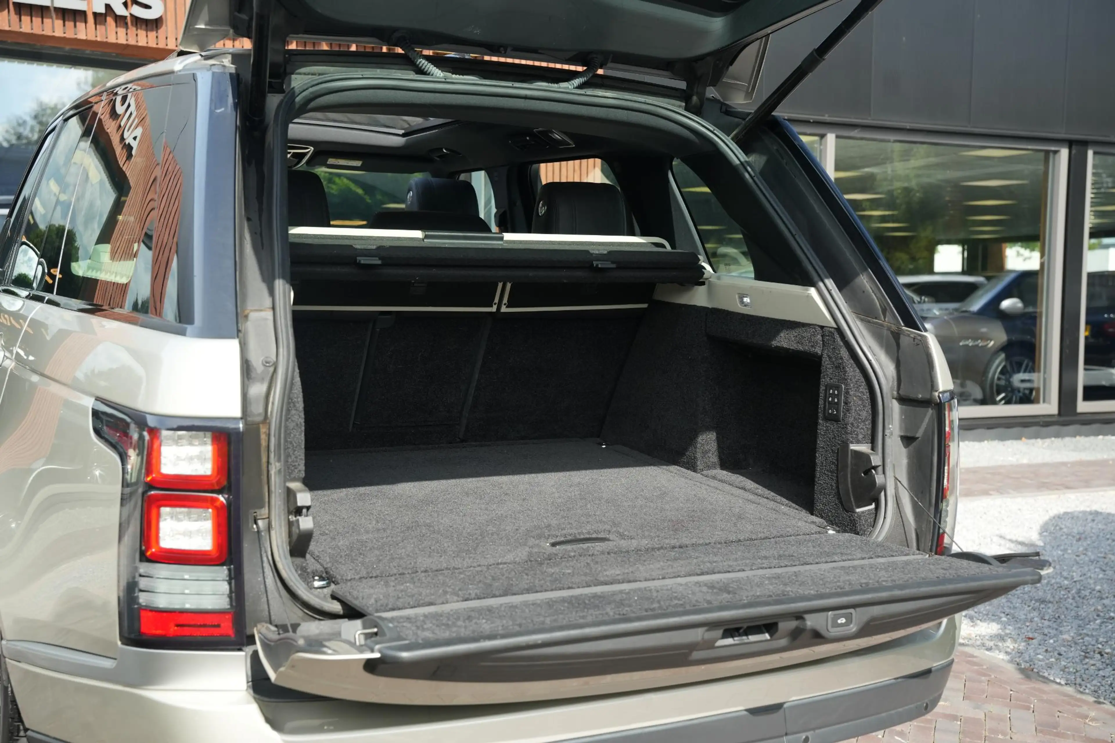 Land Rover Range Rover 3.0 TDV6 Autobiography Panoramadak Meridian Stoelc — photo 12