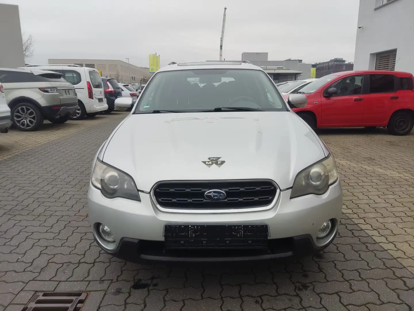 Subaru Legacy Kombi/ Outback 2.5i Outback Active Silver - 1