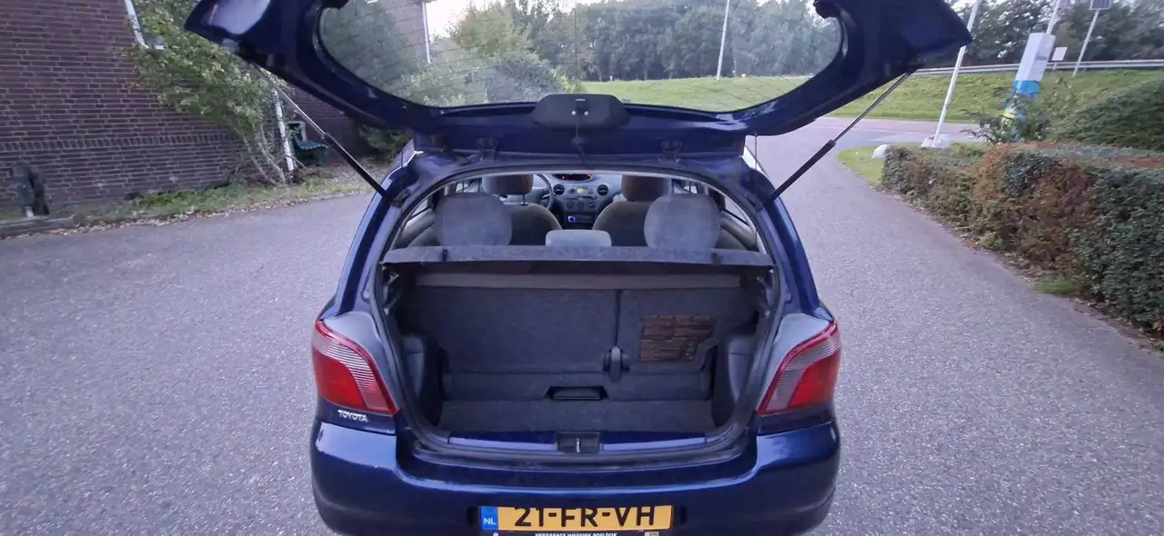 Toyota Yaris 1.3-16V VVT-i Sol, foto 11