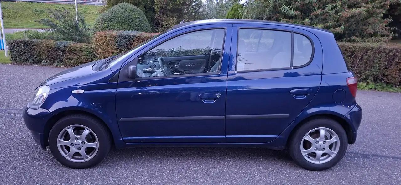 Toyota Yaris 1.3-16V VVT-i Sol, foto 3