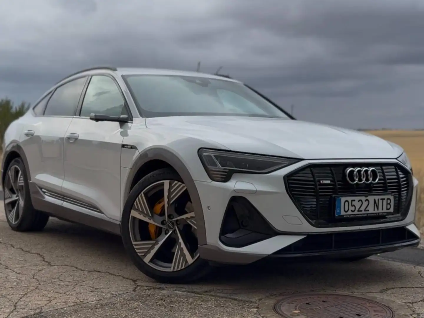 Audi e-tron Sportback 55 quattro S line Blanco - 1