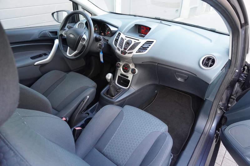 Ford Fiesta 1.6 Sport — photo 5