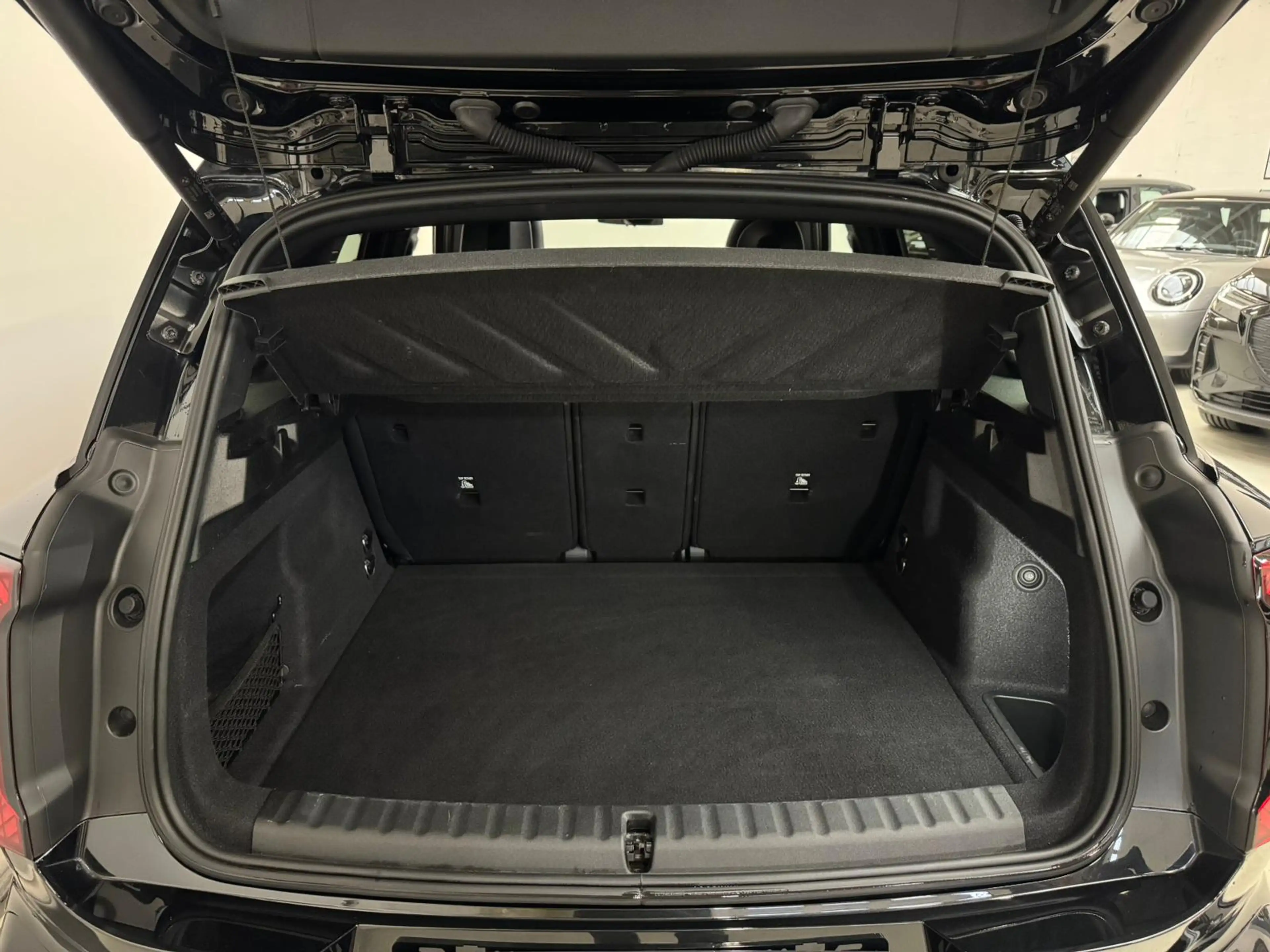 MINI Countryman C 1.5A JCW Pack XL *PANO*KEYLESS*MEMORY*HUD* — photo 17
