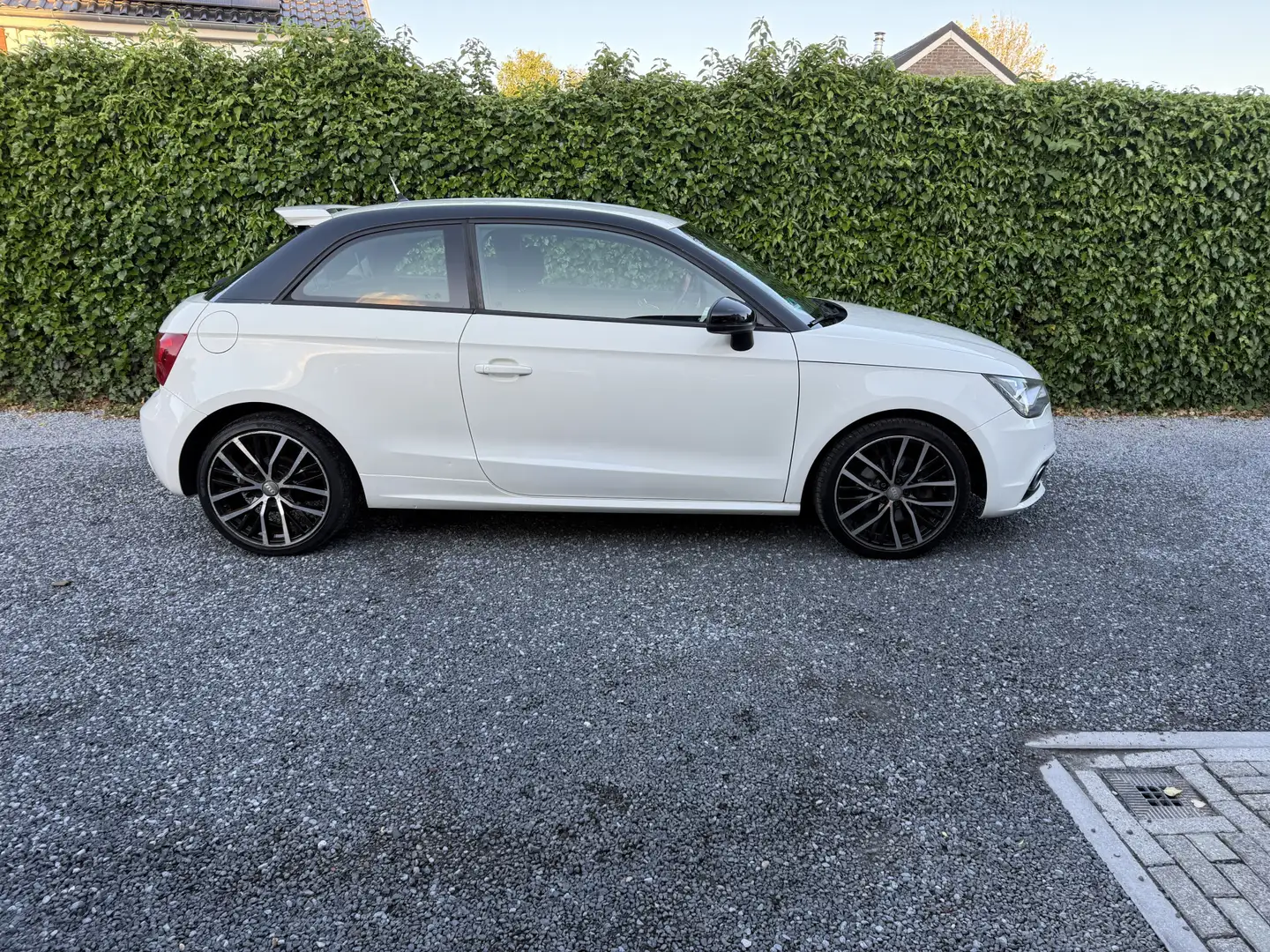 Audi A1 1.6 TDI Ambition Pro Line | Xenon | Navi | Competi Weiß - 2