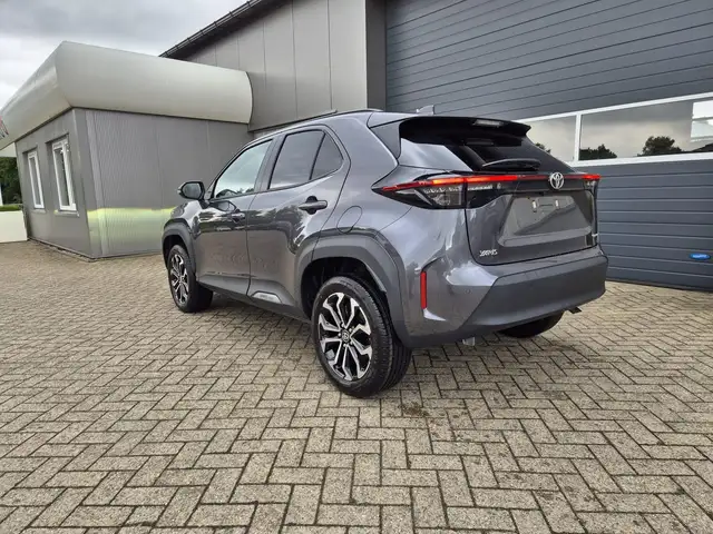 Toyota Yaris Cross 1.5VVT-iE 130PS Automatik Teamplayer Klimaautom...