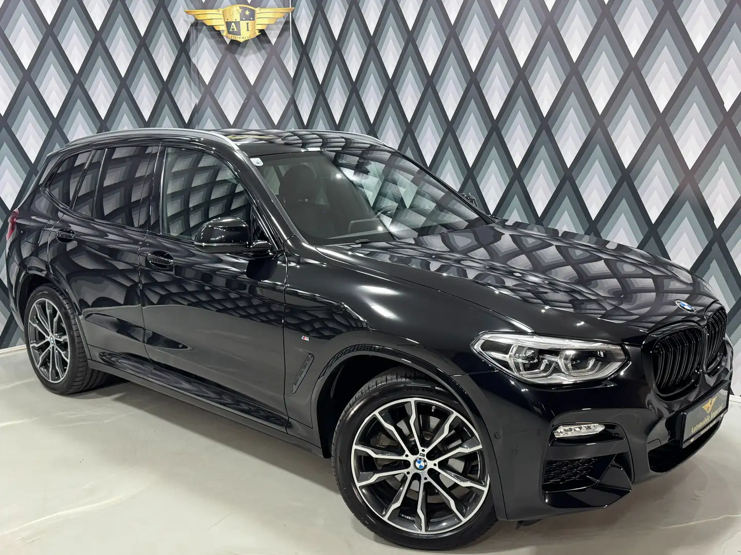 BMW X3 20d xDrive (G01) // M-PAKET // AHK // NAV PRO // Zwart - 1