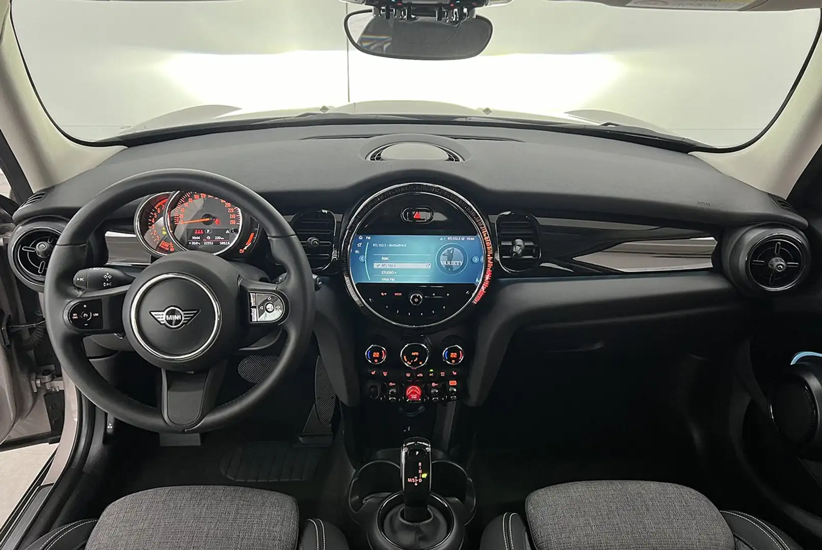 MINI One MINI One 1.5i 75 Kw 5p Classic Gris - 2