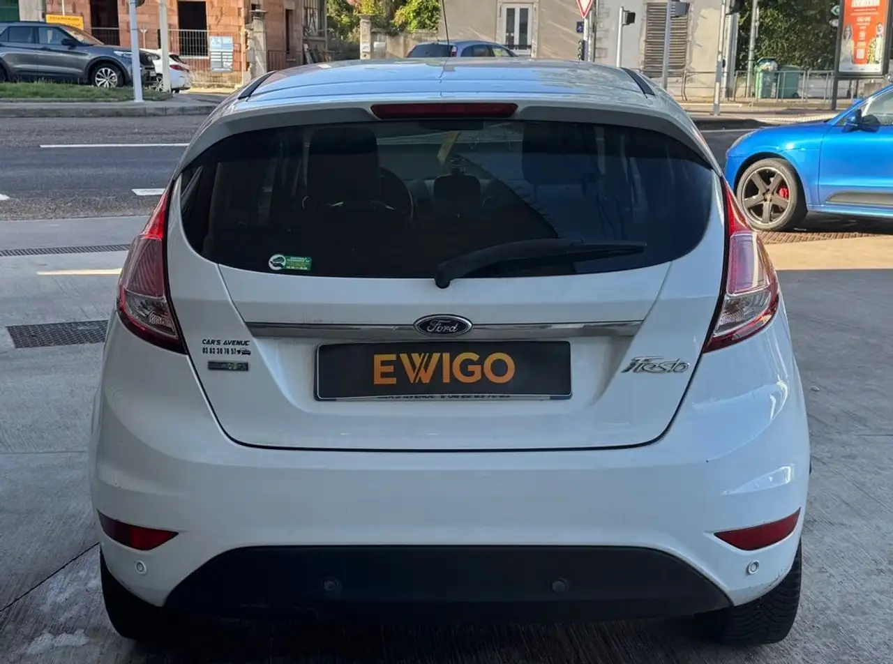 Ford Fiesta 5 portes — photo 4