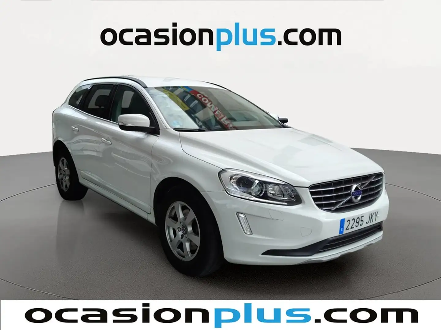Volvo XC60 D4 Momentum Aut. 190 Blanco - 2