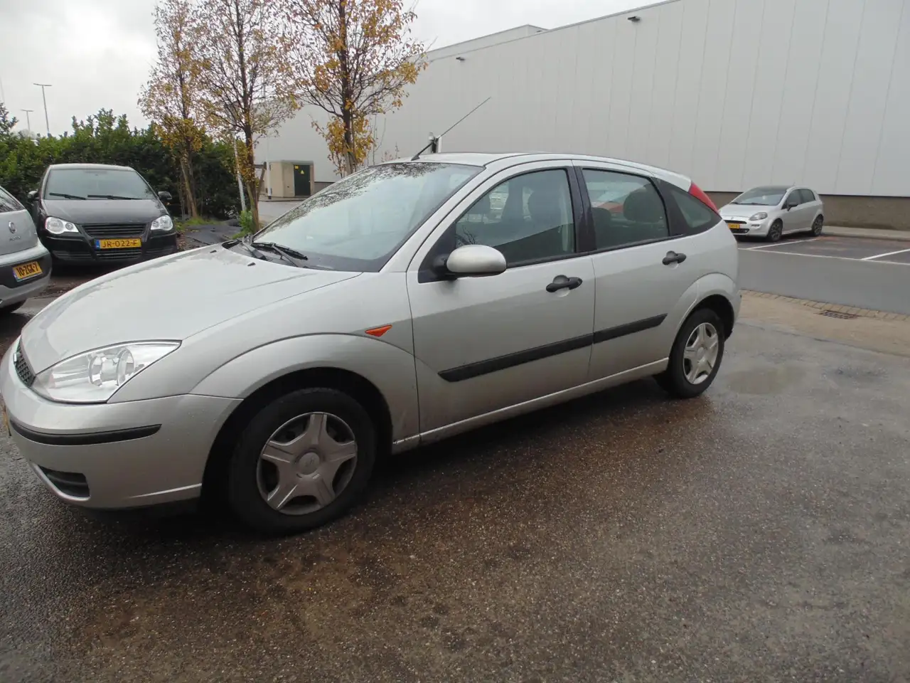 Ford Focus 1.4-16V Cool Edition MET AIRCO 5DEURS, foto 2