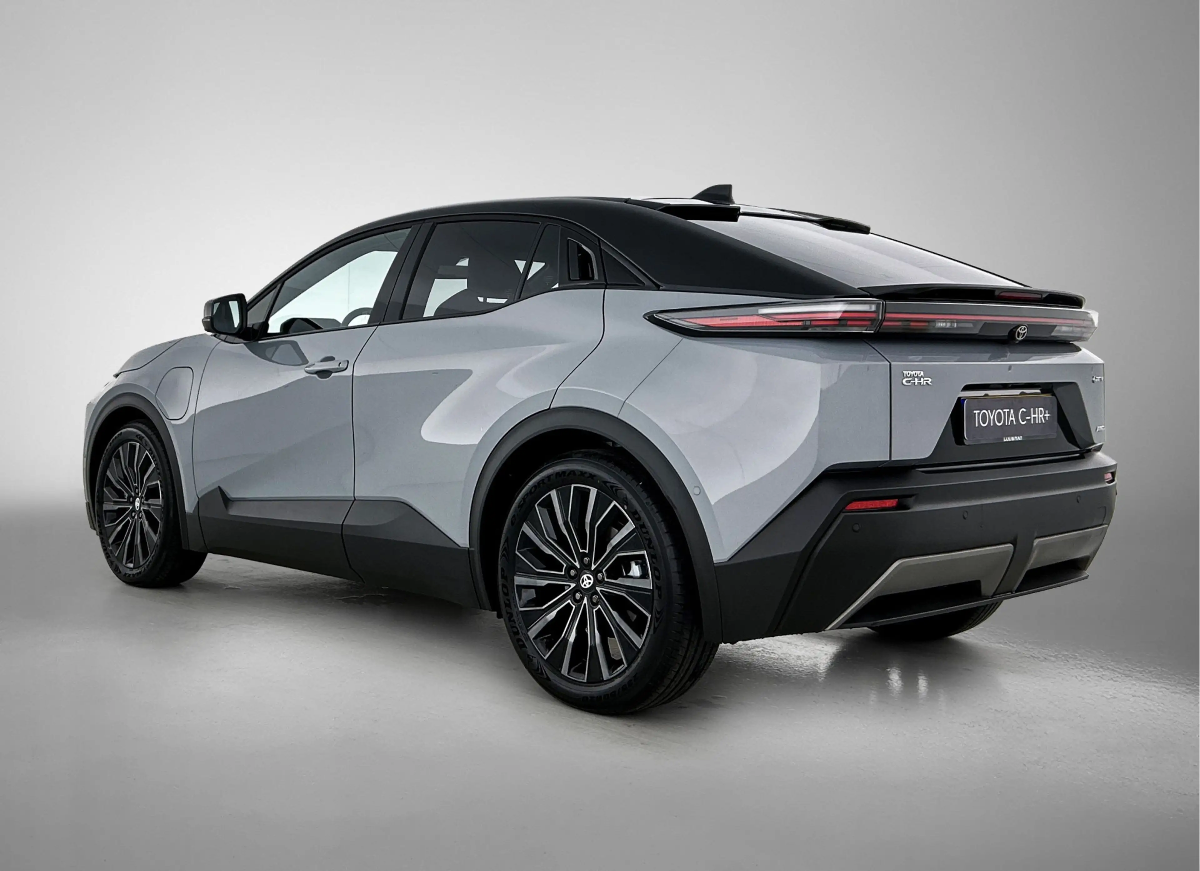 Toyota C-HR+ Executive AWD 77 kWh *EV-Deal* | Stoel en stuurwie — photo 15