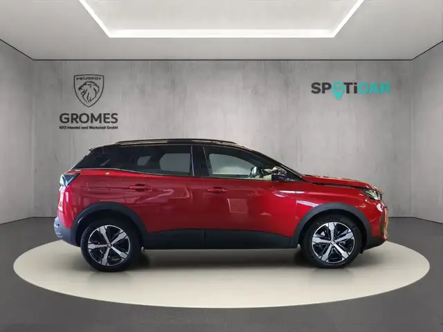 Peugeot 3008 view 2