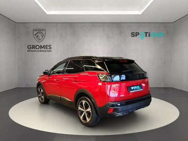 Peugeot 3008 view 5