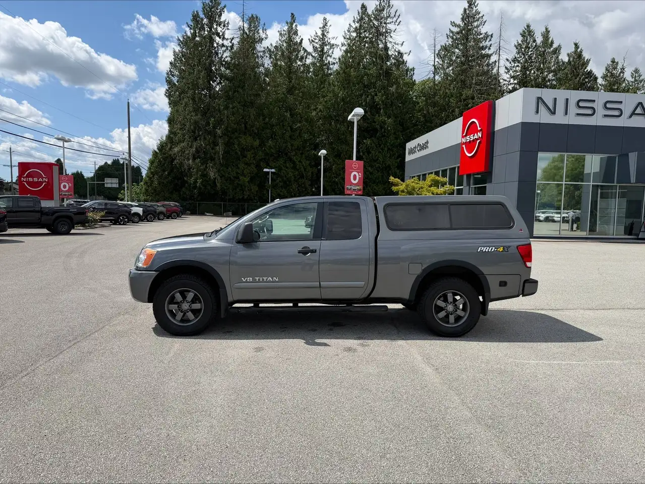 Nissan Titan снимка Nissan Titan