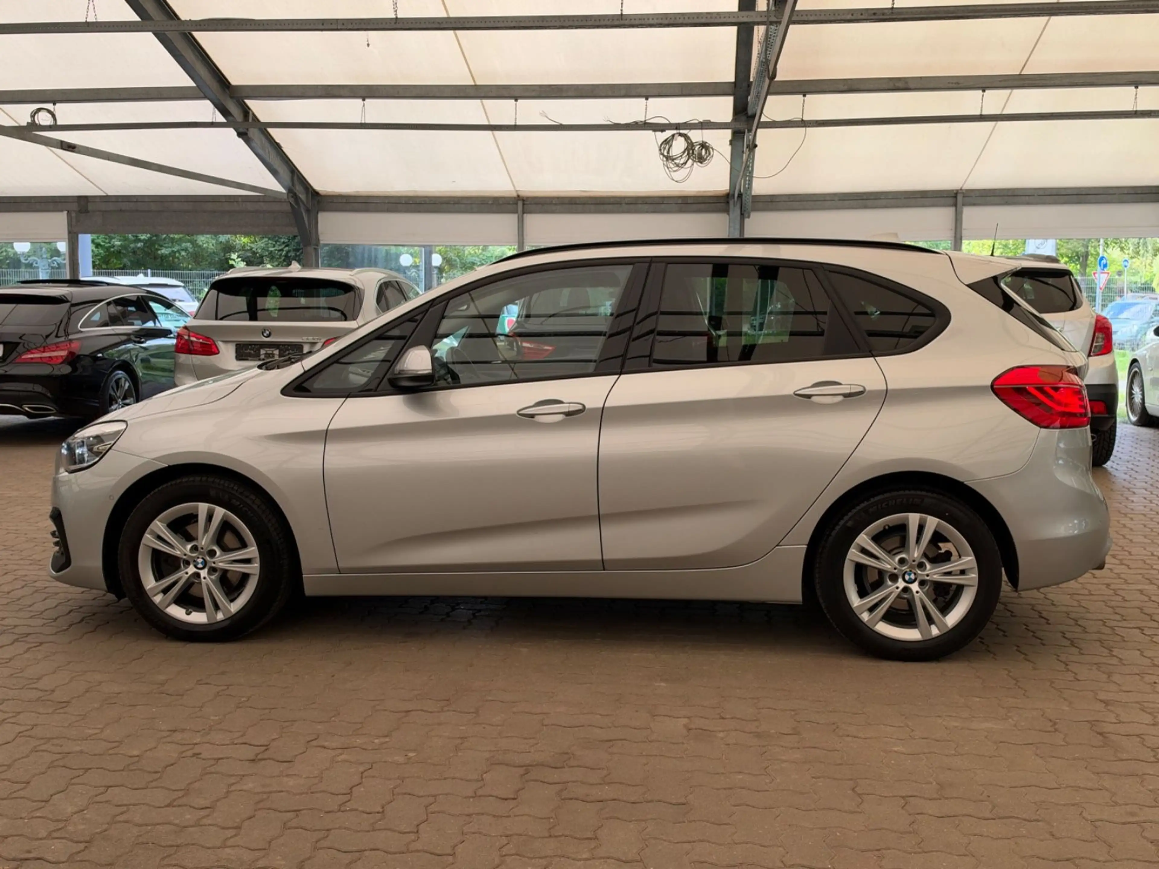 BMW 220 /Sport Line/Aut/LED/Kamera/PDC — photo 4