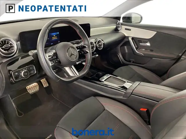 Mercedes-Benz A Class view 10