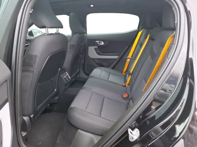 Polestar 2 Polestar 2 Long Range Dual Motor mit Performance P Ansicht 16