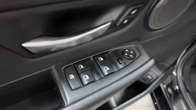 BMW 2 Series view 15