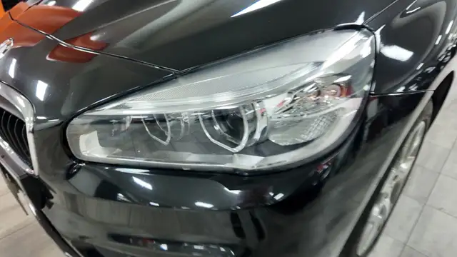 BMW 2 Series view 10