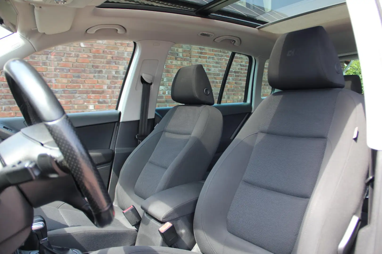 Volkswagen Tiguan 2.0 TSI Sport&Style 4Motion DSG | NL-auto | NAP km Gris - 2