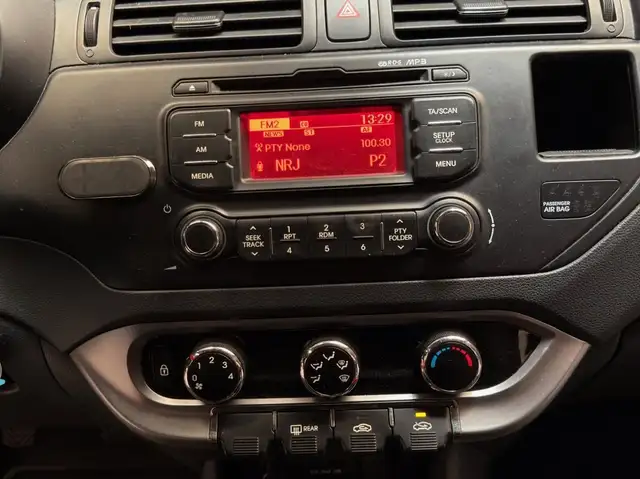 Kia Rio view 10