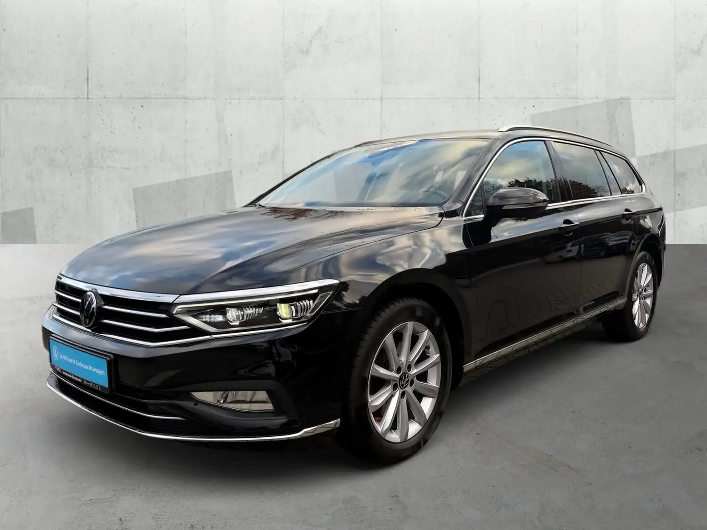 Volkswagen Passat Variant 2.0 TDI DSG ELEGANCE *AHK *IQ.LIGHT *ACC *RKAM *N Schwarz - 2