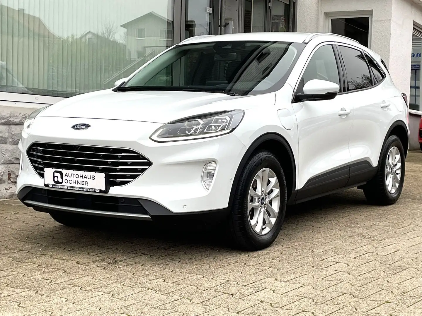 Ford Kuga 2.5 Duratec PHEV Titanium X Weiß - 1