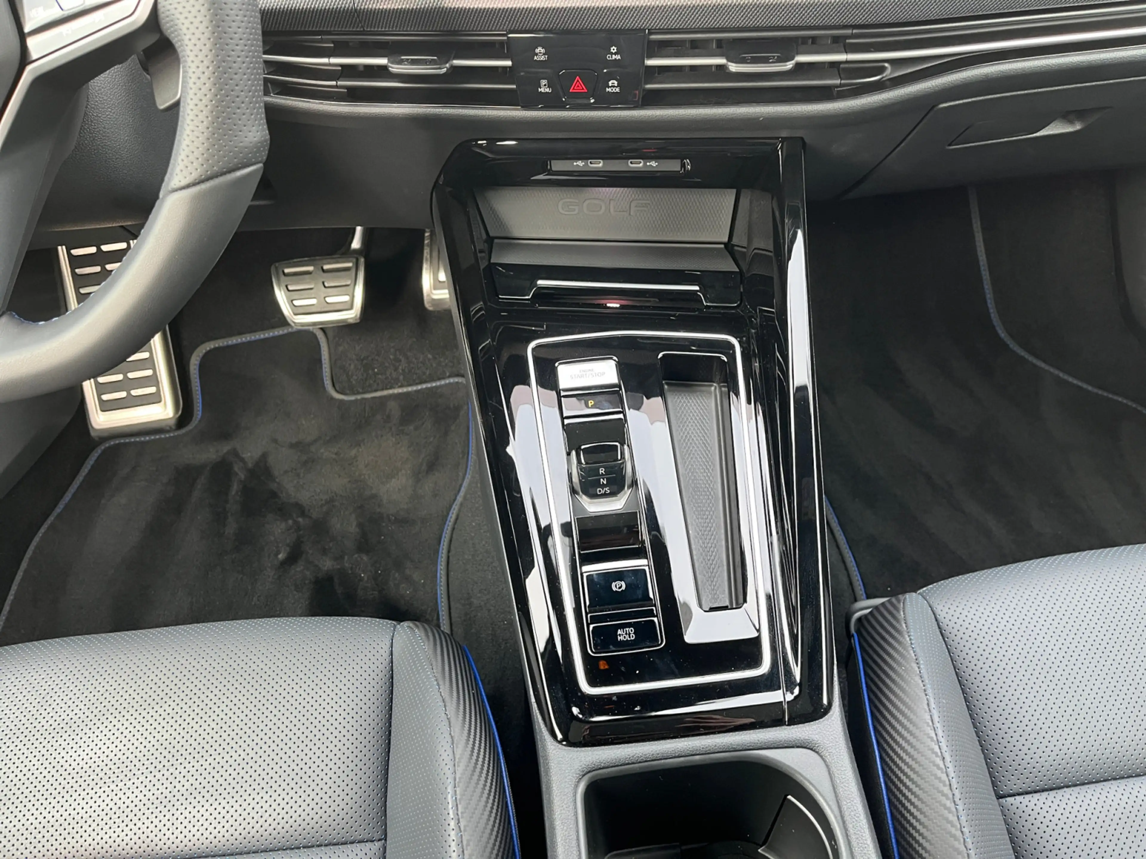 Volkswagen Golf R 2.0TSI DSG Black Style HuD Pano el. Sitze — photo 8