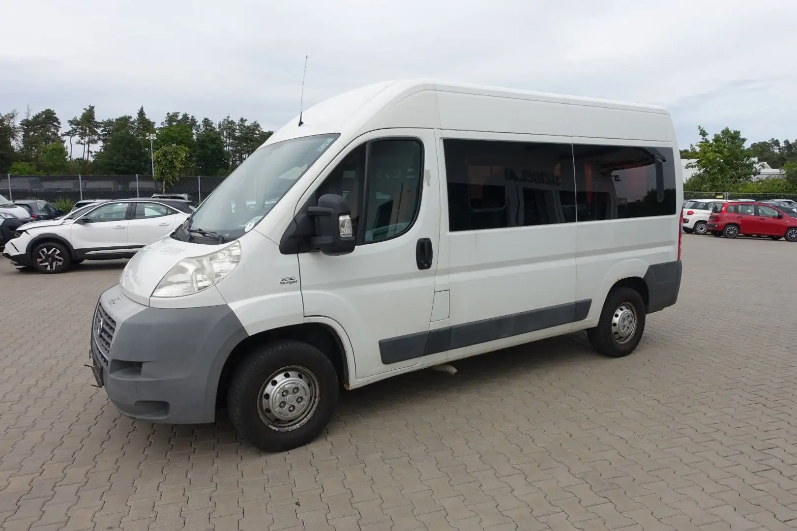 Fiat Ducato Kombi 33 L2H2 100MultiJet *Klima*9 Sitze* Белый - 1