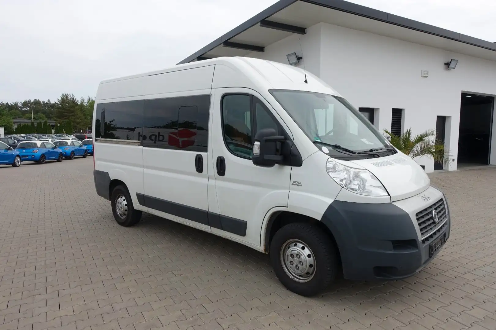 Fiat Ducato Kombi 33 L2H2 100MultiJet *Klima*9 Sitze* Белый - 2