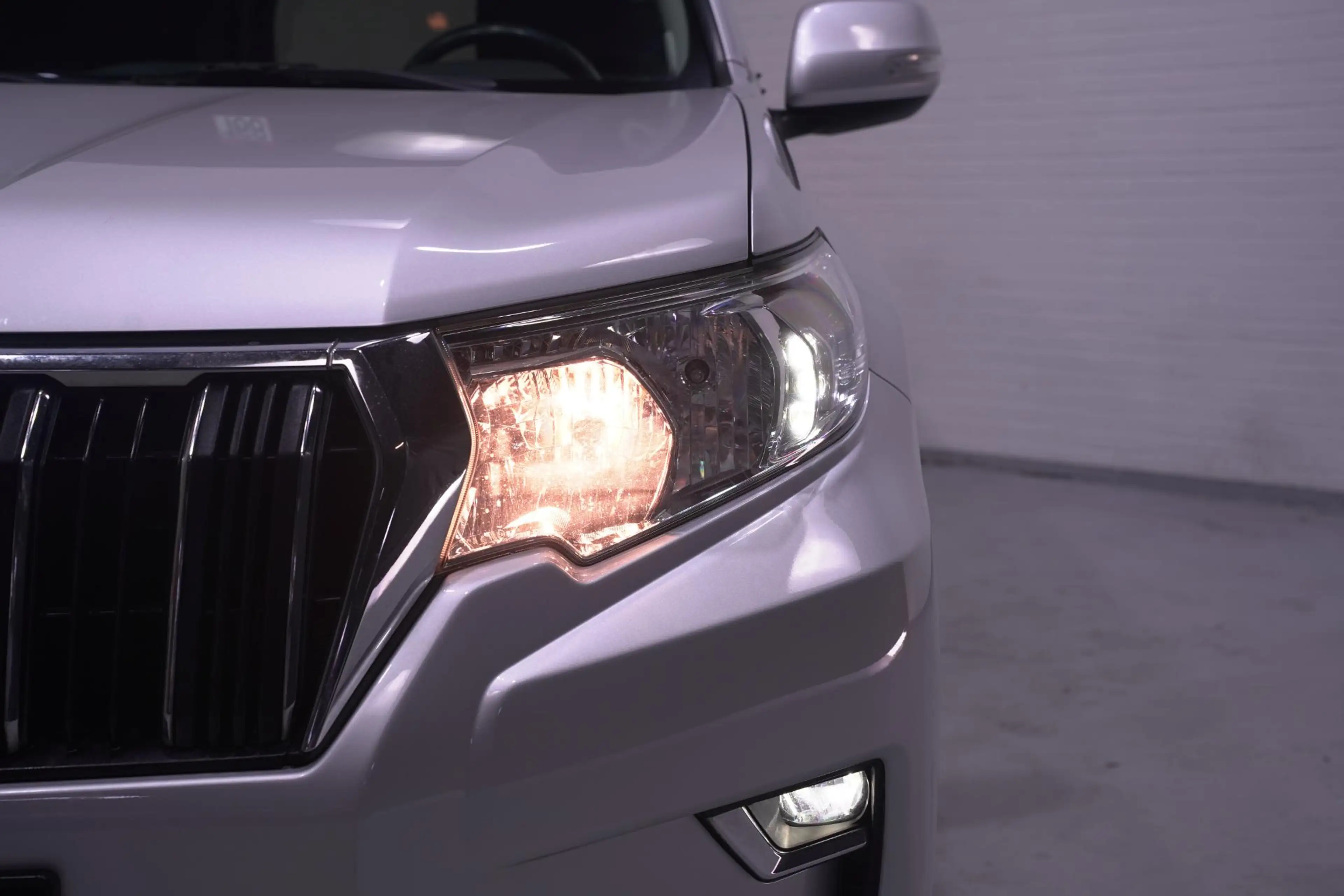 Toyota Land Cruiser 2.8 D-4D-F 177 pk 5 Drs Grijs Kenteken 2-Zits 4WD — photo 6