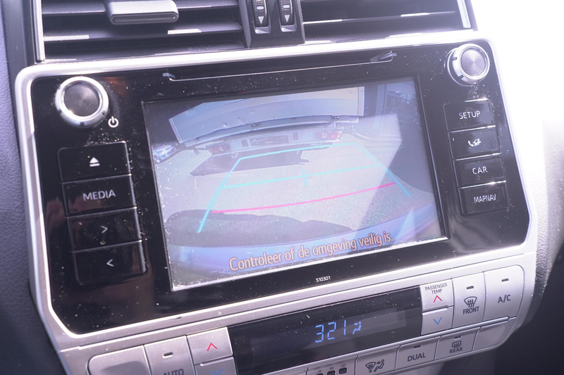 Toyota Land Cruiser 2.8 D-4D-F 177 pk 5 Drs Grijs Kenteken 2-Zits 4WD — photo 28