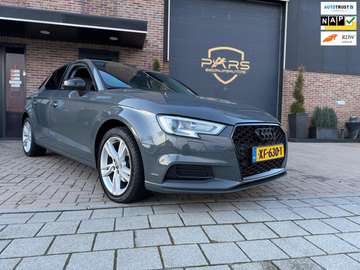 Limousine 30 TDI Automaat S-Tronic Ambient Lightin