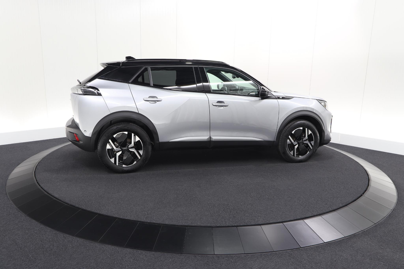 Peugeot e-2008 EV GT 50 kWh | 3 Fase | 360 Camera | Adaptieve Cru — photo 9
