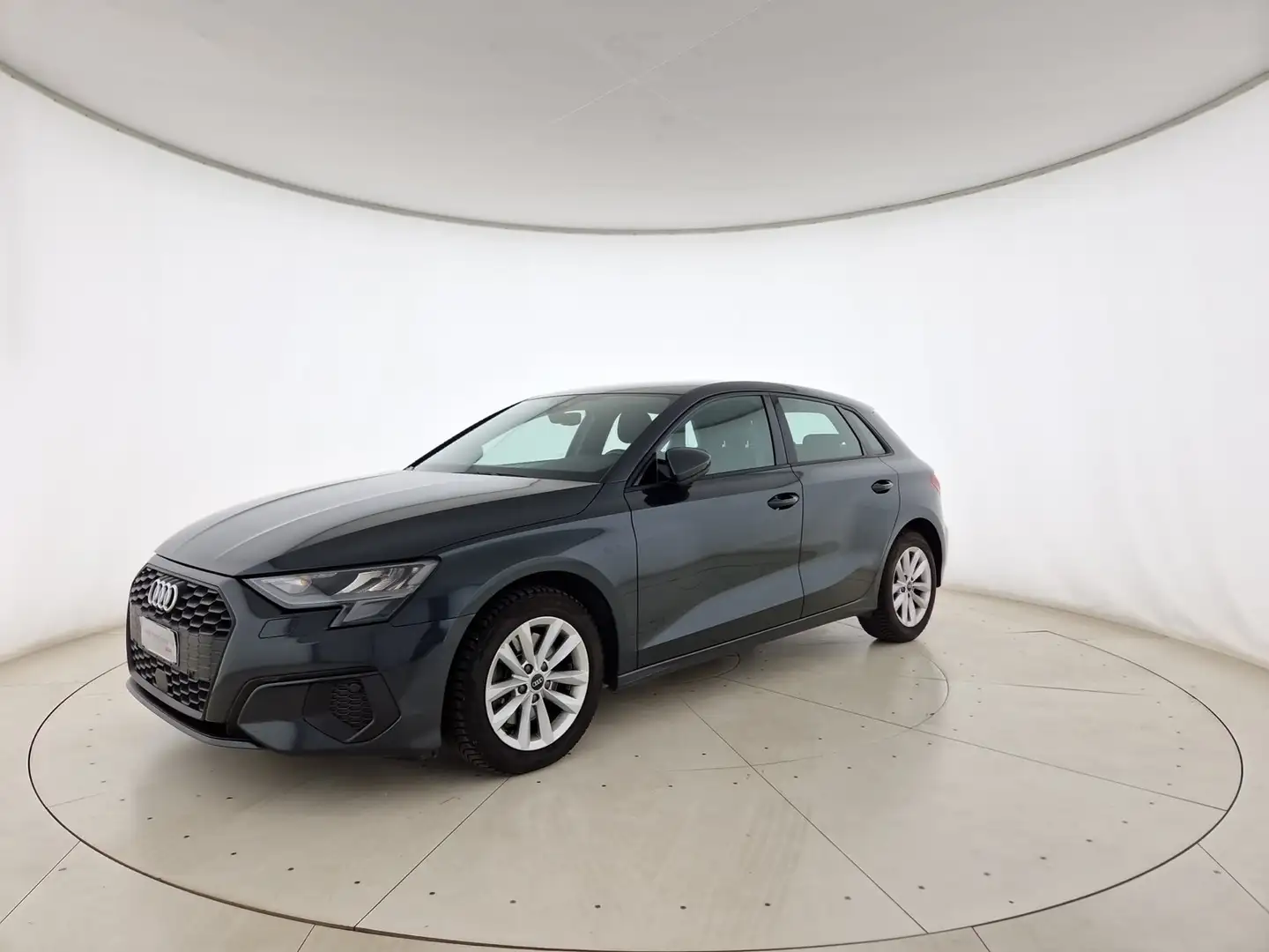 Audi A3 sportback 35 2.0 tdi business s-tronic Grau - 1