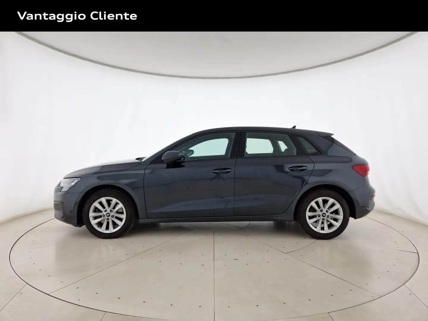 Audi A3 sportback 35 2.0 tdi business s-tronic Grigio - 2