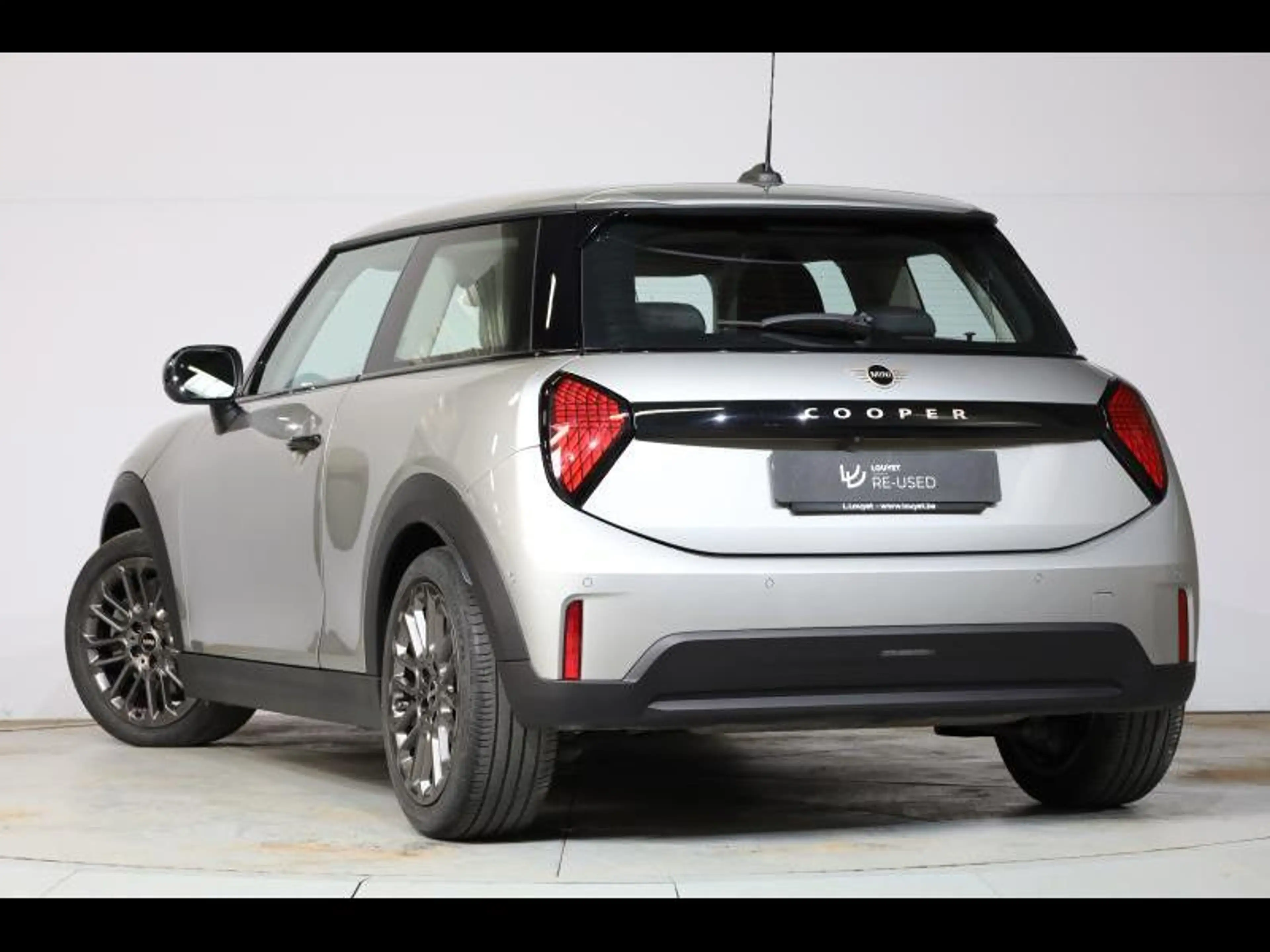 MINI Cooper C — photo 5