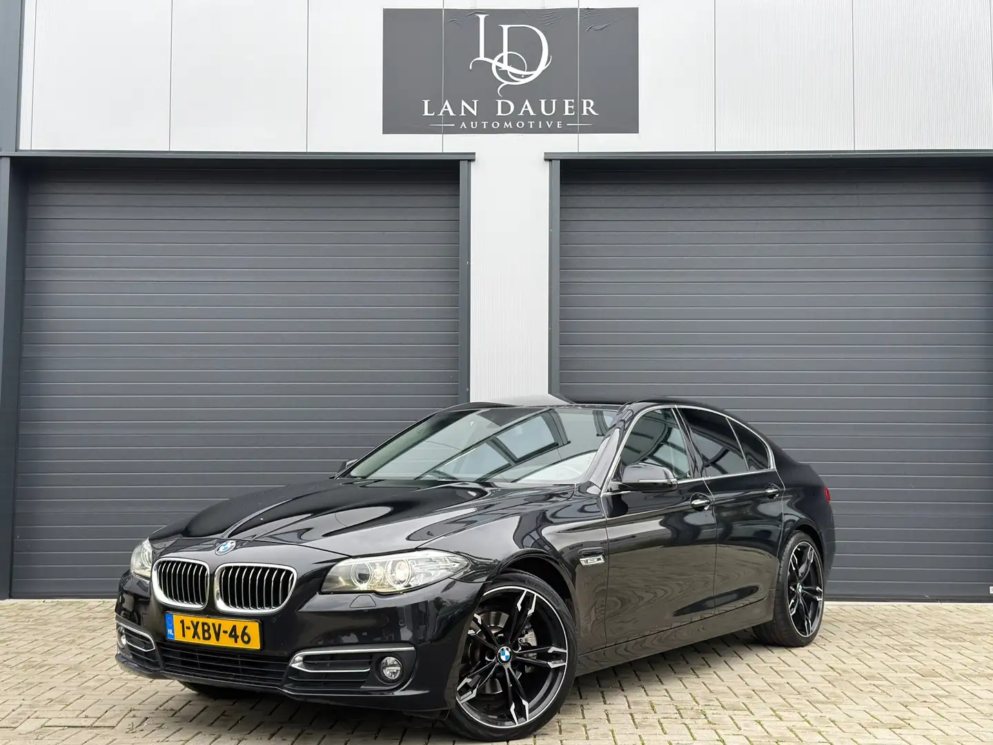 BMW 520 5-serie 520i Last Minute Edition / Leder / Onderho Noir - 1