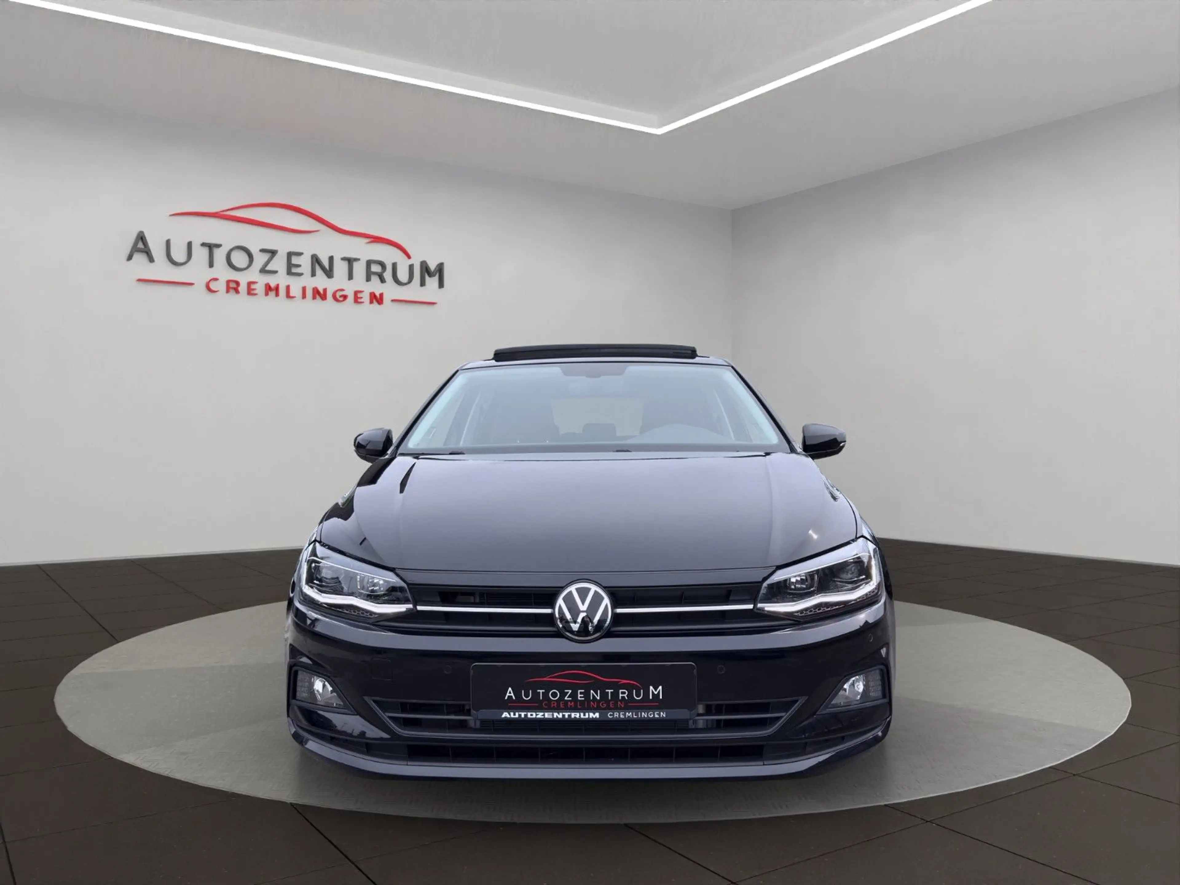 Volkswagen Polo VI 1.0 TSI Active PANO VICO PDC LED PARKLEN — photo 2