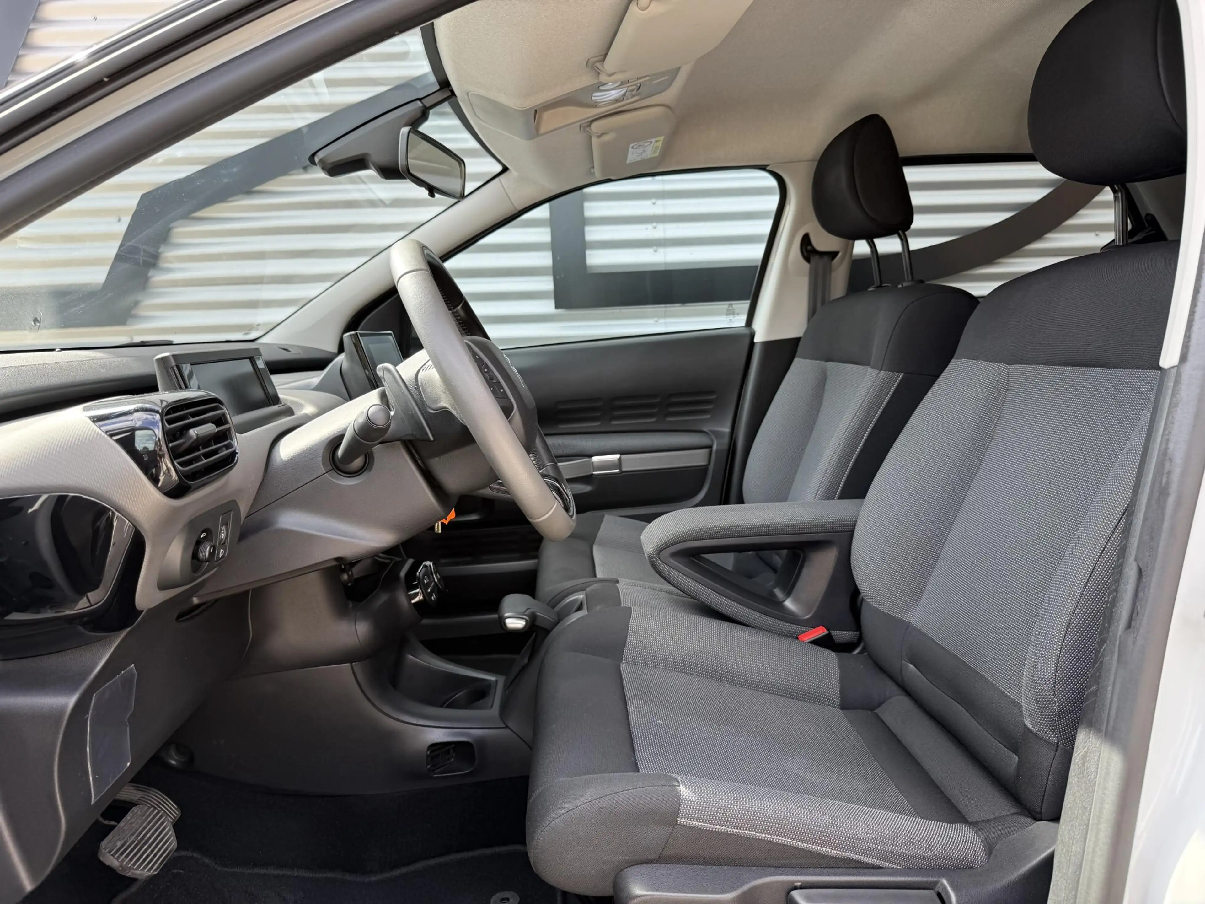 Citroen C4 Cactus 1.2 PureTech Shine 1e Eigenaar|Camera|Cruise|PDC|D — photo 4