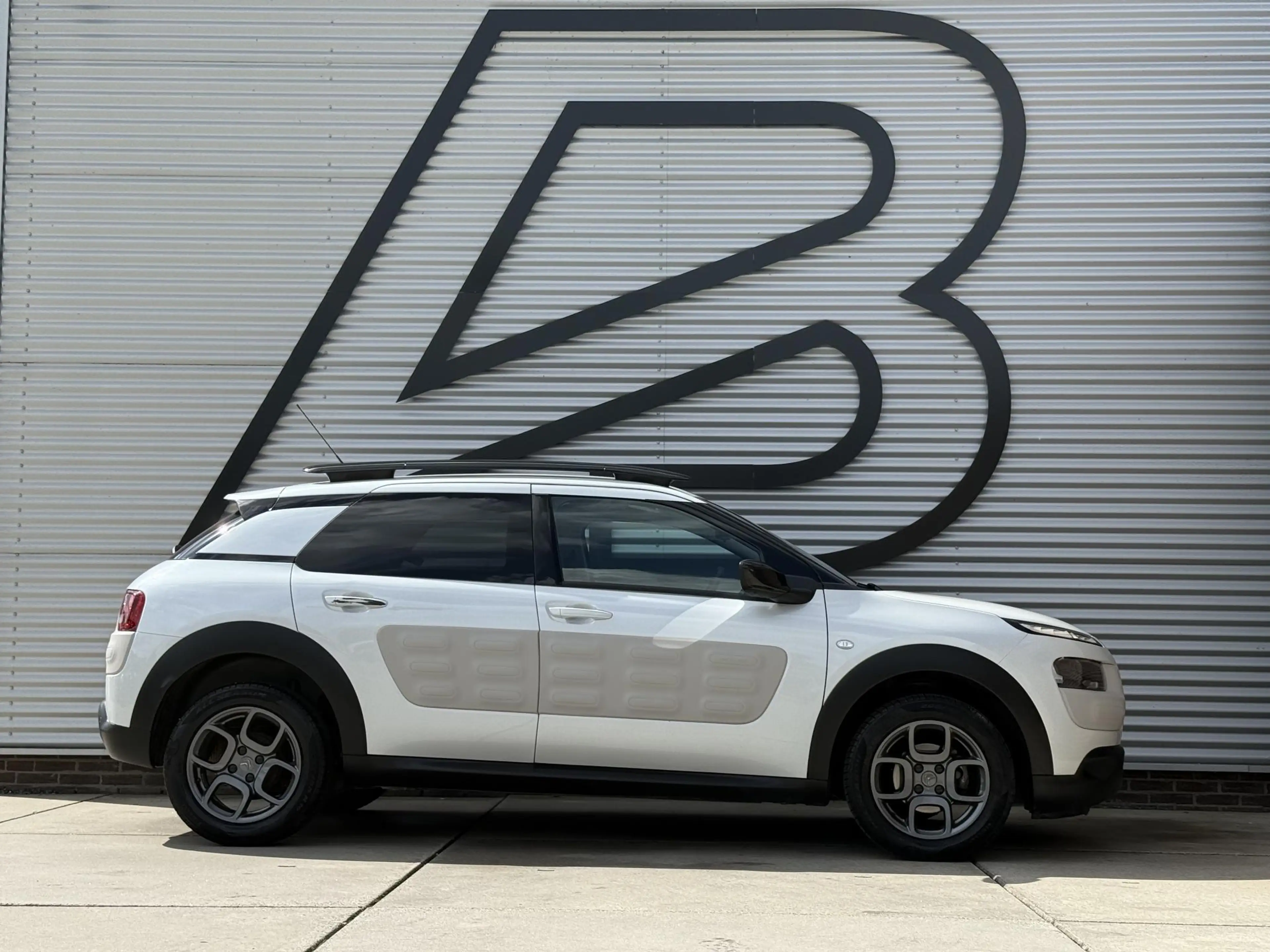 Citroen C4 Cactus 1.2 PureTech Shine 1e Eigenaar|Camera|Cruise|PDC|D — photo 5