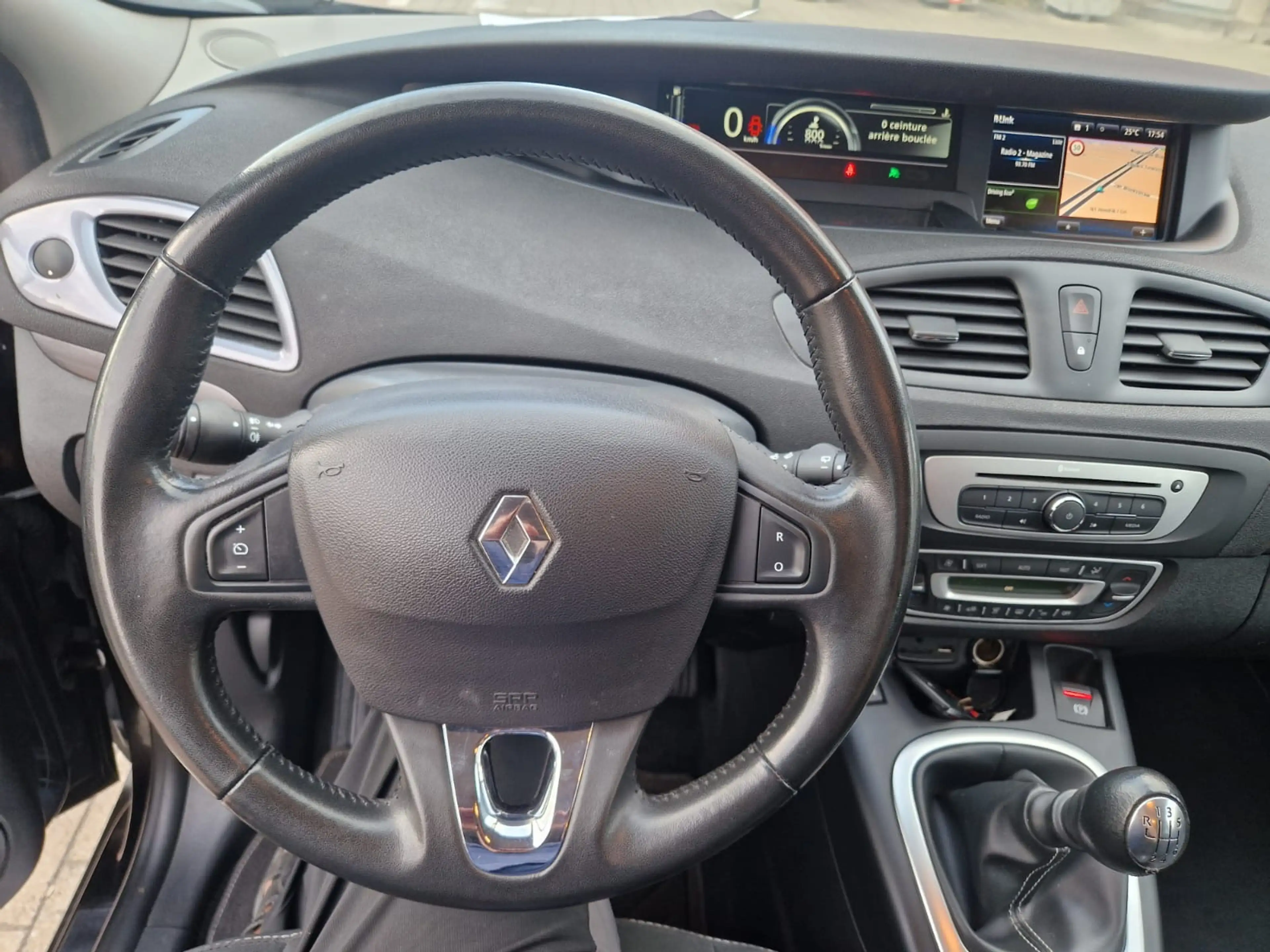 Renault Grand Scenic Grand Scénic 1.5 dCi / GARANTIE / NAVI / AIRCO / — photo 8