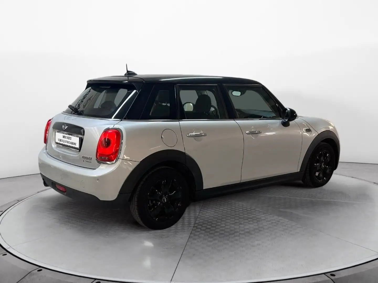 MINI Cooper 5 porte Argento - 2