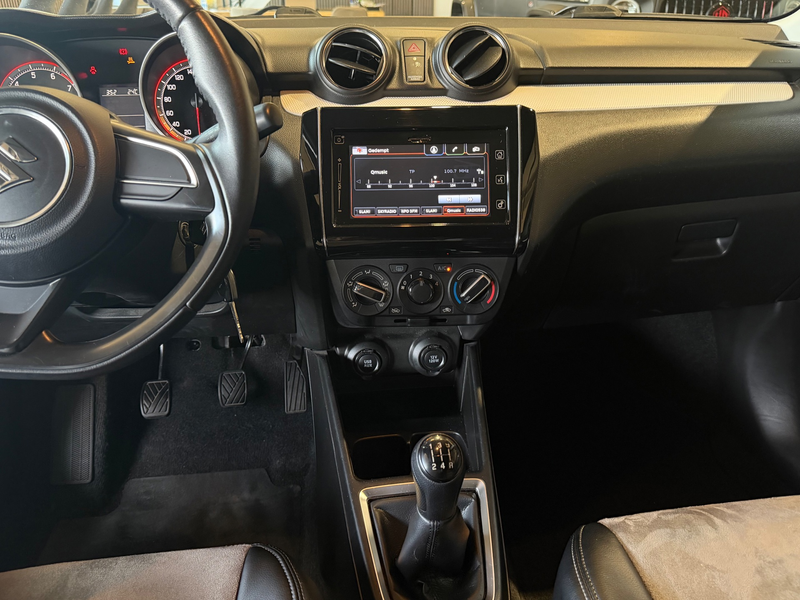 Suzuki Swift 1.0 Select|Airco|Stoel.v|Carplay| — photo 18