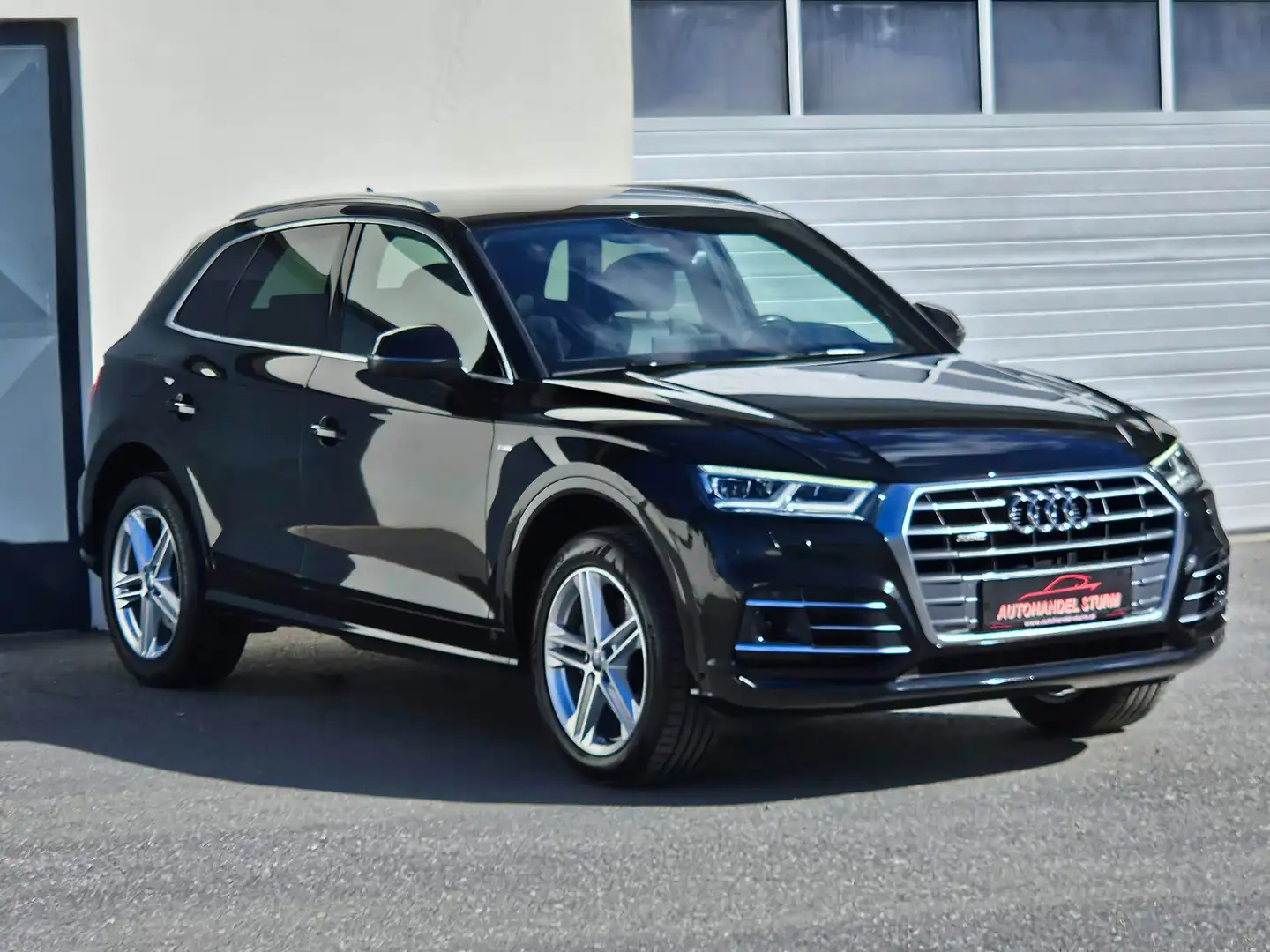 Audi Q5 2,0TDI quattro sport Sline Stronic *LED*ACC*AHK* Noir - 2
