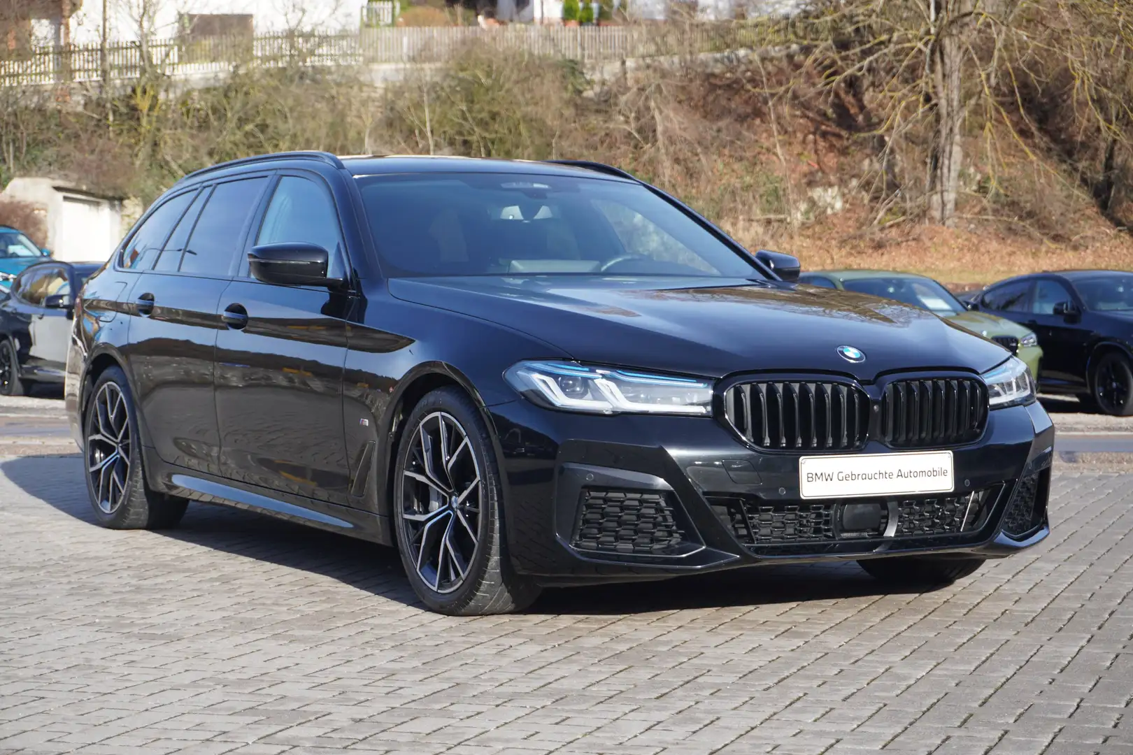 BMW 530 d xDrive Touring M Sport Head-Up AHK Laser 360Kame Schwarz - 1