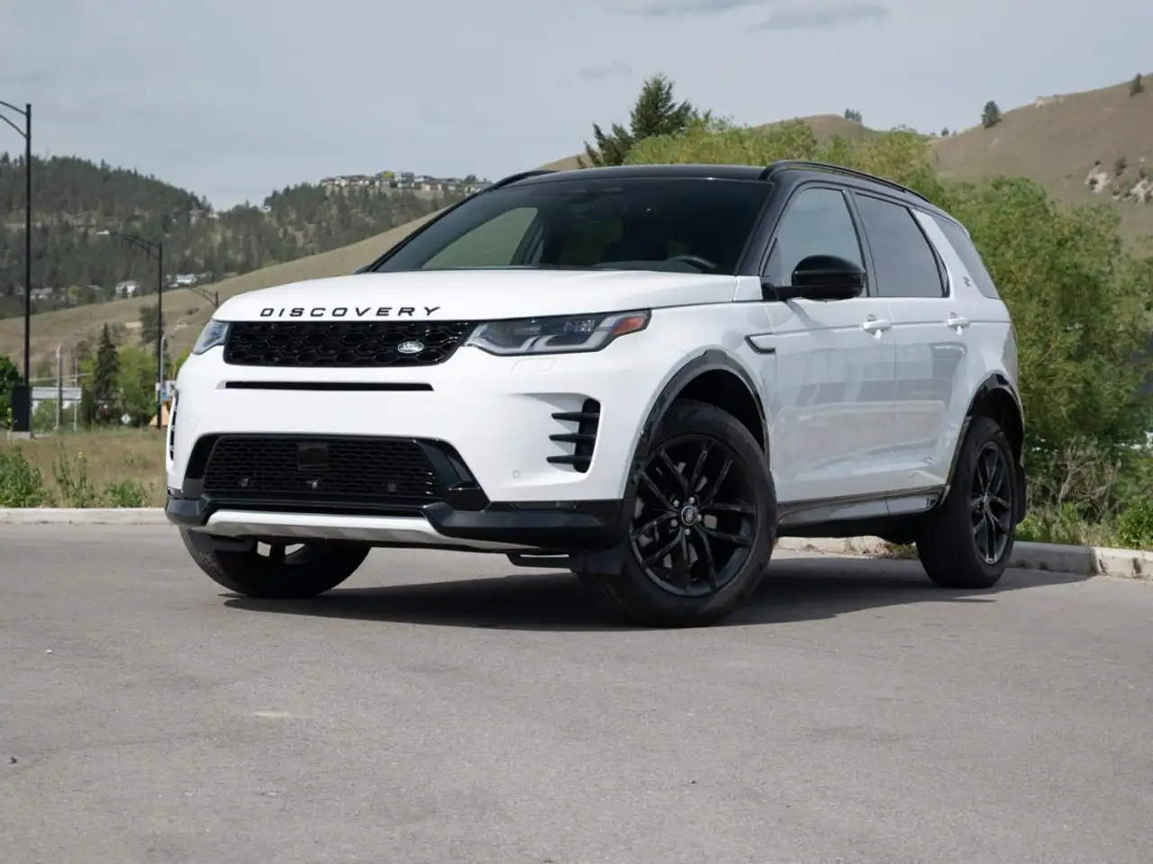 2025 Land Rover Discovery Sport