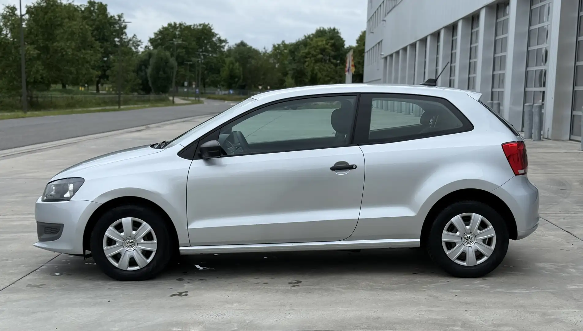 Volkswagen Polo 1.2 BENZINE • 1STE EIGENAAR • 1 JAAR GARANTIE! - 2