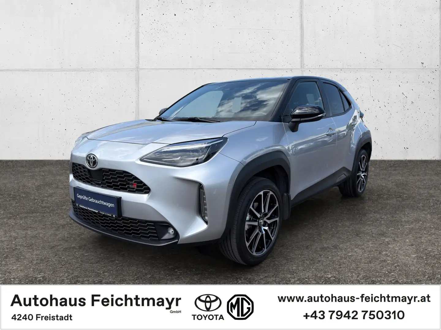 Toyota Yaris Cross GR-Sport HSD 1,5 Dual VVT-i 2WD Aut. 5t. Silber - 1